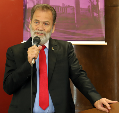 O cons Durval Ângelo (Foto: Thiago Rios)